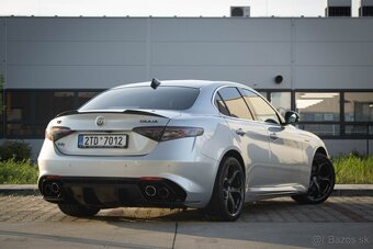 Alfa Romeo Giulia 2.0 Turbo Veloce AT AWD - AJ NA SPLÁTKY - 4