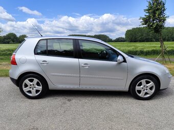 Volkswagen Golf 1.9 TDI Trendline M5 - 4