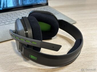 Astro A10 Gaming Headset - 4