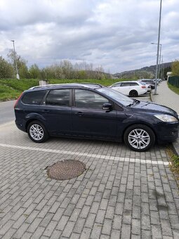 Ford Focus MK2 - 4