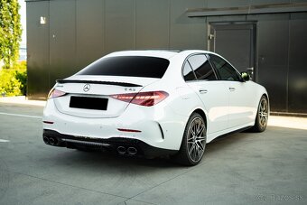 Mercedes C43 AMG 4matic+ Na prenájom - 4