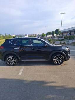 Hyundai Tucson 1,6 Benzín 130kw 10/2018 76 831km - 4