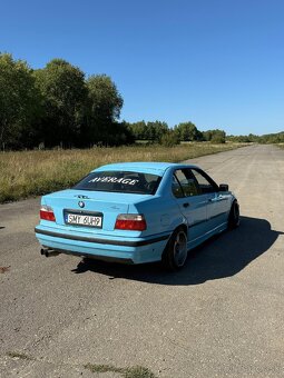 BMW E36 320i - 4