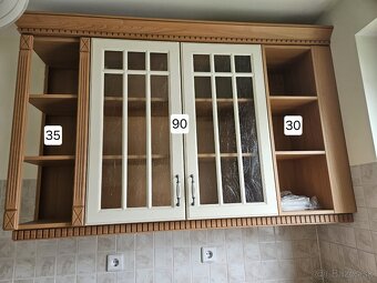 Moderní kuchyňská linka se spotřebiči - 4