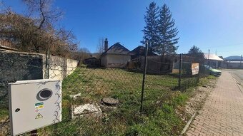 Pekný stavebný pozemok 10 minút od mesta - 4