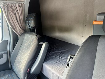 Renault Master 2.3 Twincab 8 pal. - 4