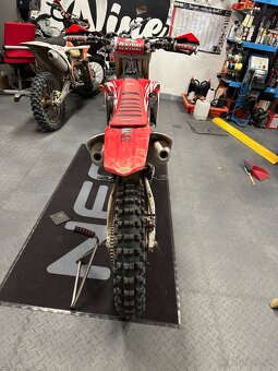 Honda CRF 450 R - 4