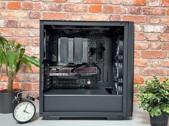 Ryzen 7 7800X3D\32GB\RTX 4070\SSD\1000W Zdroj - 4