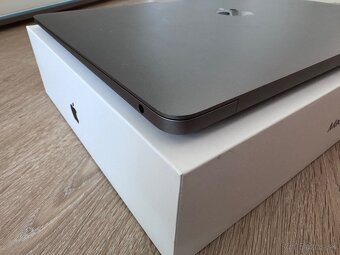 Macbook Air M1, 256gb, 16gb Ram, Space Grey - 4