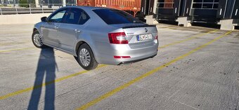 Skoda oktavia 1.6,sedan - 4