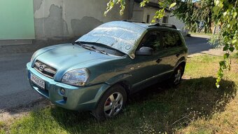 Hyundai Tucson - 4