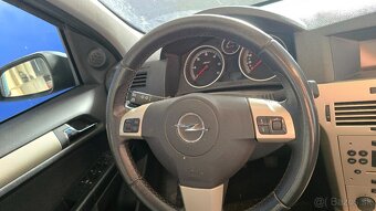 Opel Astra H 1.7 cdti - 4