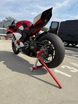 Ducati Panigale V4 - 4