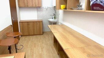 Prenájom kancelárií v centre, Nové Mesto nad Váhom - 4