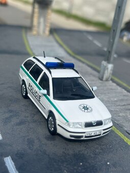 ⚠️ ŠKODA Predam zberatelsky model v mierke 1:43. - 4