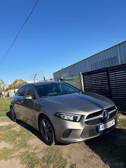Mercedes-Benz A180d 2019 sedan - 4