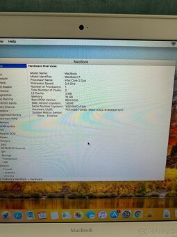 Macbook 2010 biely 16gb - 4
