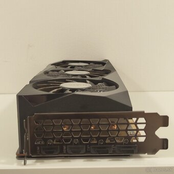 Gigabyte AMD RADEON RX 6800 XT - 4