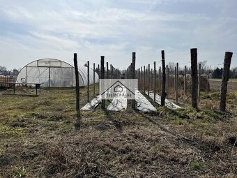 Pozemok s menším domom Dunasziget - 4