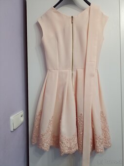 Krátke spoločenské šaty - 4