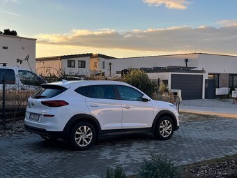 Hyundai TUCSON 2019/1,6 Diesel, automat - 4