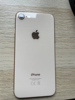 iPhone 8 64 GB - 4