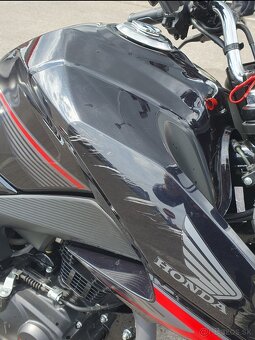 Honda cb125f - 4