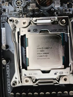 MSI X299 Tomahawk + I7-7800X + 16GB DDR4 - 4