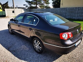 Volkswagen Passat 1.9 TDI Comfortline - 4