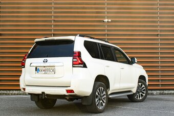 Toyota Land Cruiser 2.8 D-4D 204 Comfort A/T 4x4 - 4