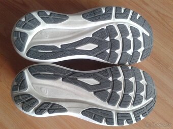 ASICS GT-2000 13 - 4