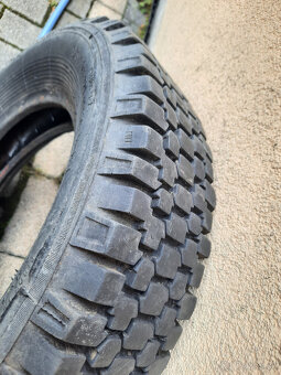 predám 2x stará guma protektor 165 SR 13 - 4