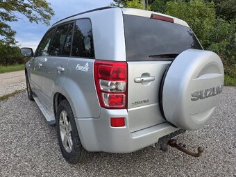 Suzuki Grand Vitara 1.9 ddis 4x4 - 4