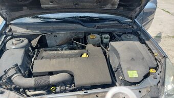 Predám Opel Vectra benzín - 4