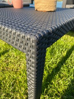 Útulná sedacia súprava – ratanový vzhľad, super cena - 4