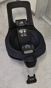 Britax Römer Baby-Safe 3 i-Sense so základňou + Dualfix - 4