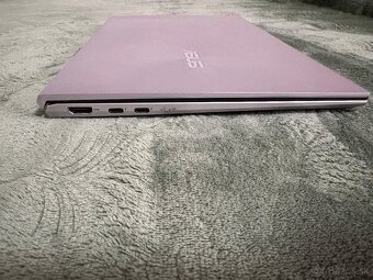 Asus Zenbook UX435EA - 4