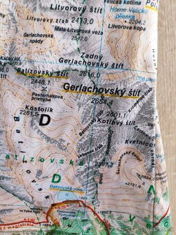 šaty, košeľa, mapové tričko, sveter, pončo, riflové bundy - 4