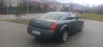 Chrysler 300 c 3.5l 4wd 2005 bez tp - 4