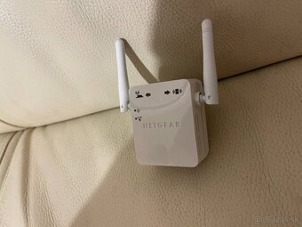 Predám WiFi extender NETGEAR 10 € - 4