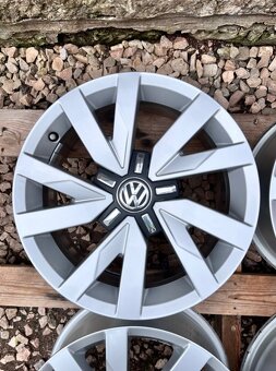 5x112 R16 originál alu disky VW Passat B8 - TOP STAV - 4