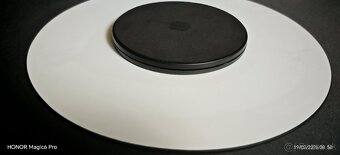 Nový sklenený otočný stojan. - 4