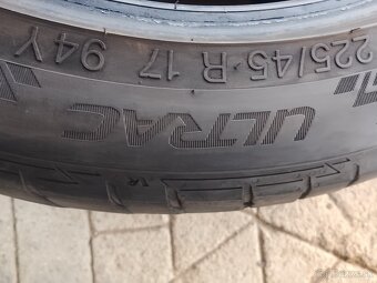 Predám letné pneu 225/45r17  5mm - 4