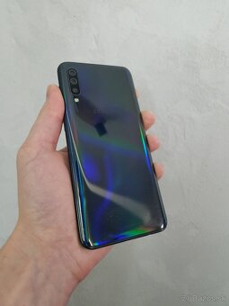 Samsung galaxy A50 128GB - 4