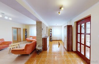 JEDINEČNÁ LOKALITA 4 izb.RD + garáž + zimná záhrada CENTRUM - 4