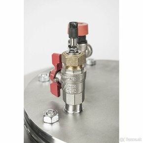 Autokláv A185 Prom 380V+vodní chl. Sterilizátor konzervování - 4