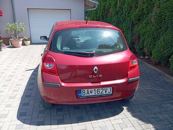 Renault Clio 1.2 rv.2009 Kúpený v SR - 4