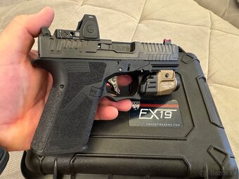 Faxxon FX19 - TRIJICON RMR2 - GUCCI Glock - 4