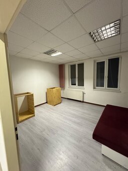 Prenajmem byt pri nemocnici vo Vranove na Topľou - 4