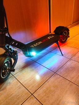 Elektrická kolobežka Techlife X8S - 4